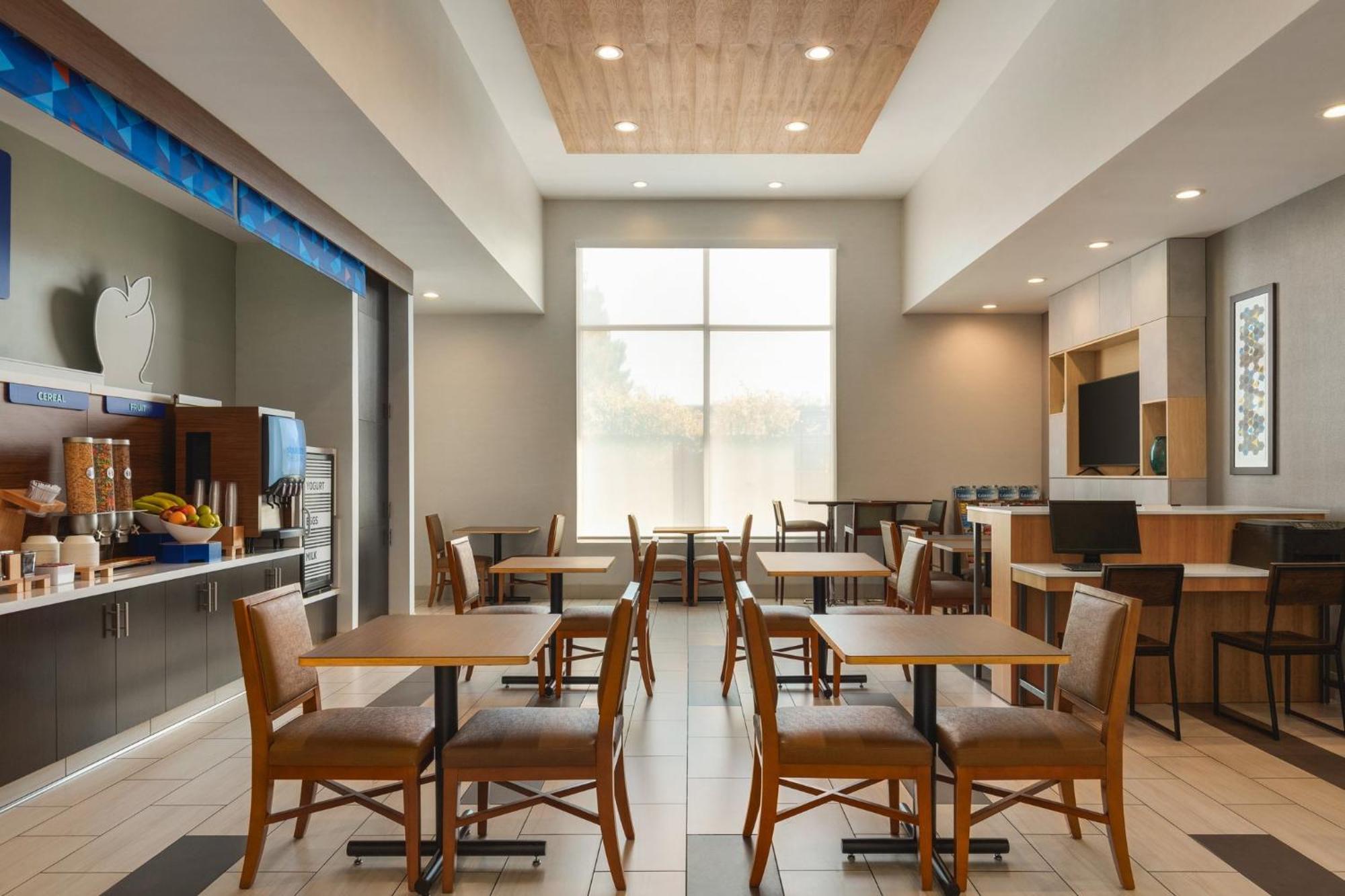 Holiday Inn Express- West Sacramento By Ihg Ngoại thất bức ảnh